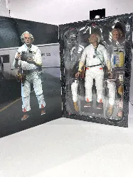 retour vers le futur - figurine ultimate doc brown (1985) 18 cm