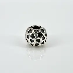 pandora charm argent à clip rempli d'amour argent 925 millième (22 ct) 3,36g