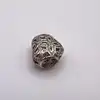 pandora charm en forme de coeur orné de cristaux