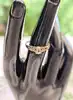 bague or centrée d'une aigue-marine or 750 millième (18 ct) 1,82g