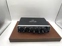 behringer - u - phoria umc202hd