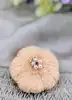 pendentif fleur orné de 5 perles de culture centrées d'un rubis or 750 millième (18 ct) 0,67g