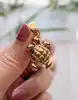 pendentif tortue or ayant un oeil en petit diamant or 750 millième (18 ct) 6,51g