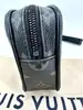 pochette louis vuitton volga en toile monogram eclipse grise / noire