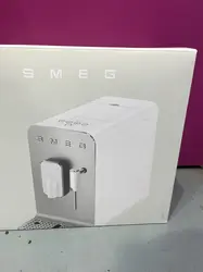 expresso avec broyeur smeg bcc12blmeu 1350 w noir