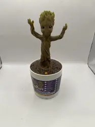 les gardiens de la galaxie - figurine de groot dansant
