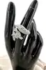 bague swarovski polar bestiary renard en métal rhodié argenté et cristaux pavés blancs t55