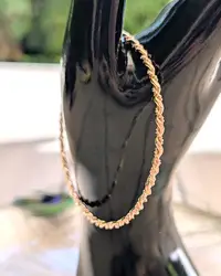 bracelet jonc fin maille torsadée en or rose (1 de 7 joncs) or 750 millième (18 ct) 8,78g