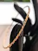 bracelet jonc fin mailles tressés en or rose (1 de 7 joncs) or 750 millième (18 ct) 8,68g