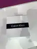 calvin klein montre à mouvement quartz deux aiguilles pour femme collection twisted bezel avec bracelet rigide en acier inoxydable