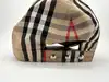 casquette burberry à motif vintage check et logo tb brodé en coton beige et noir
