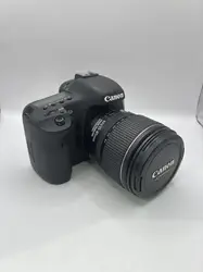 appareil photo reflex reflex - 18.0 mp - aps - c - 1080p / 30 pi/s - 5.6x zoom optique objectif ef - s 15 - 85 mm is usm