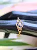 bague filigrane motif fleur émaillée or 750 millième (18 ct) 1,65g