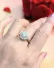 bague fleur en or sertie des oxydes or 375 millième (9 ct) 2,70g