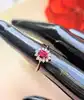 bague pierre rouge et oxydes or 750 millième (18 ct) 2,38g