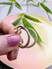 boucles d'oreilles petites créoles motifs martelés  or 375 millième (9 ct) 0,94g