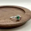 1972750 bague solitaire avec une pierre vertes et entourée d'oxydes t50 argent 925 millième (22 ct) 2,2g argent 925 millième (22 c