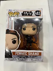 figurine funko pop! n° 483 - star wars - the mandolorian - fennec shand w/ arme