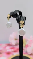 boucless d'oreilles or avec des perles de culture forme plate or 750 millième (18 ct) 4,49g