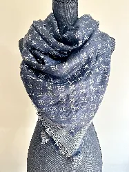 châle / foulard louis vuitton shine couleur noir en 47% soie