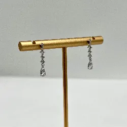 13064810 boucles d'oreilles pendants serties d'une ligne d'oxydes argent 925 millième (22 ct) 1,3g argent 925 millième (22 ct) 1,3