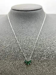 87379845 collier avec oxydes verts motif feuille l45 cm argent 925 millième (22 ct) 2,7g argent 925 millième (22 ct) 2,7g