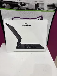 clavier apple magic keyboard pour ipad pro 11" 2ème génération et ipad air pour 4ème génération 11" noir