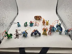 mini figurine pokémon officielle 1 - 3 cm