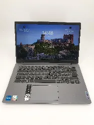 ordinateur lenovo 82h7