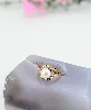 bague en 2 ors centrée d'une perle épaulée de petits diamants or 750 millième (18 ct) 4,61g