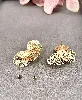 boucles d'oreilles fleurs dorées