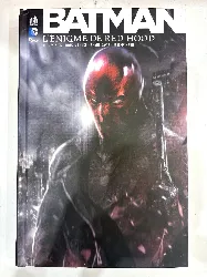 livre batman - l'énigme de red hood