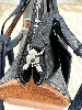sac à bandoulière lancel lison en cuir bleu, noir et marron