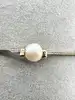 bracelet métal doré avec perles synthétique