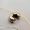 charm pandora clip lignes pavé et logo scintillant blanc