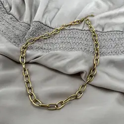 collier maille forçat en métal doré