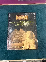 livre magnifiques pyramides et sphinx mystérieux