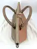 sac à main chloé baylee en cuir bicolore beige et coral à bandouliè réglable entre 97-117 cm