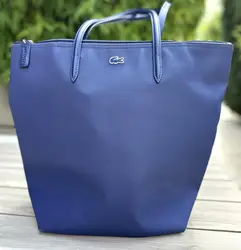 sac cabas zippé lacoste bleu marine