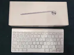 clavier sans fil (sans pavé numérique)