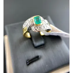 bague emeraude ruban diamants or 750 e (18 ct) 8.31g