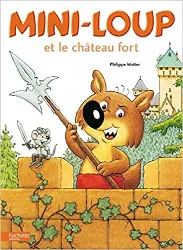 livre mini - loup au château