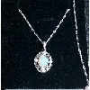 collier pendentif opale + motif ajoure argent 925 millième (22 ct) 2,35g