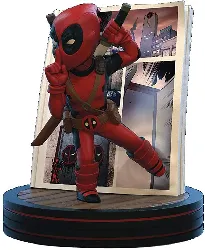 marvel q-fig deadpool diorama quantum mechanix