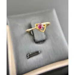 bague or ajourée ornée d'un rubis or 750 millième (18 ct) 1,22g