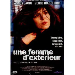 dvd une femme d'extérieur