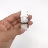 montre guess quartz logos sur cadran bracelet sur blanc