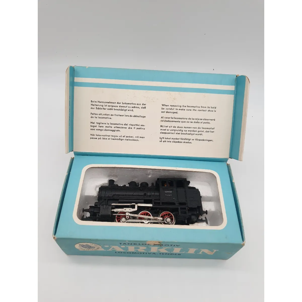 Bestand:Märklin 39420-sluit.jpg - 3rail