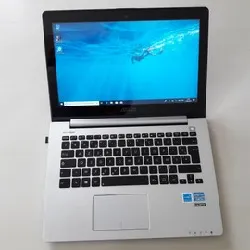 ordinateur portable asus vivobook s300ca - c1017h - core i3 3217u / 1.8 ghz - win 8 64 - bit - 4 go ram - 500 go hdd - 13.3' écran