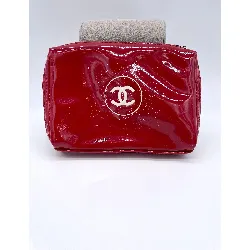 trousse chanel rouge étoiles en synthétique 14,5 x 12cm
